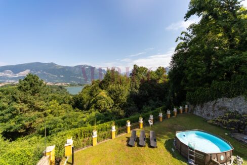 giardino terrazzato e vista lago - villa Oggiono - vendita - Meriggi