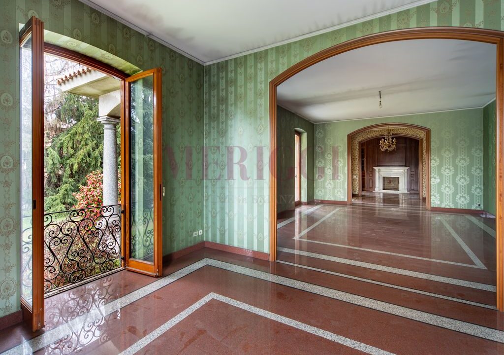 soggiorno e vista - villa a seveso - meriggi